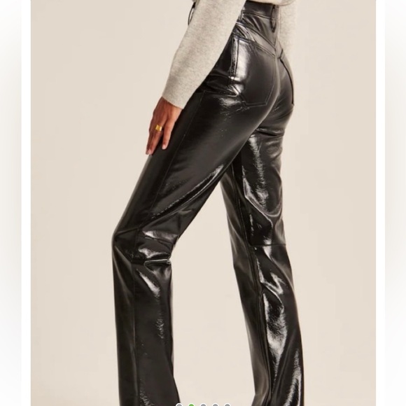 Abercrombie 90s Straight Ultra Highrise - Picture 2 of 5